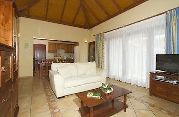 Brisas Del Mar Hotel 3*